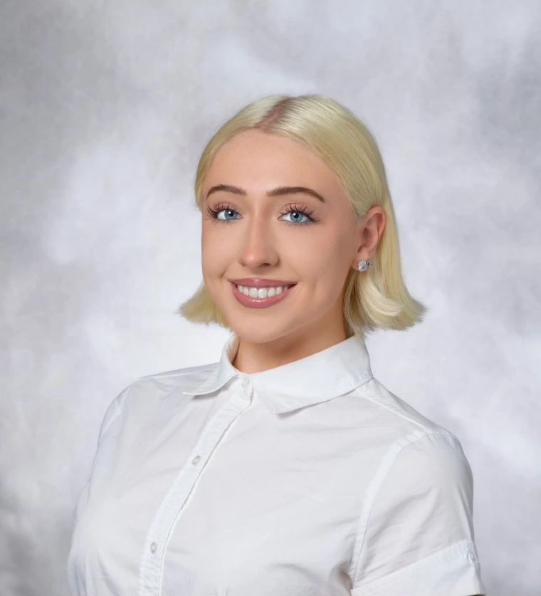 Headshot of Annabelle Roldan