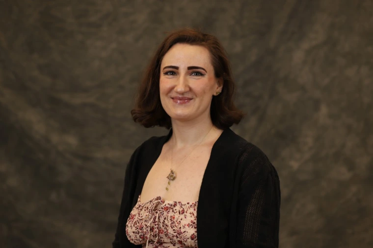 Headshot of Tatyana Eydelnant